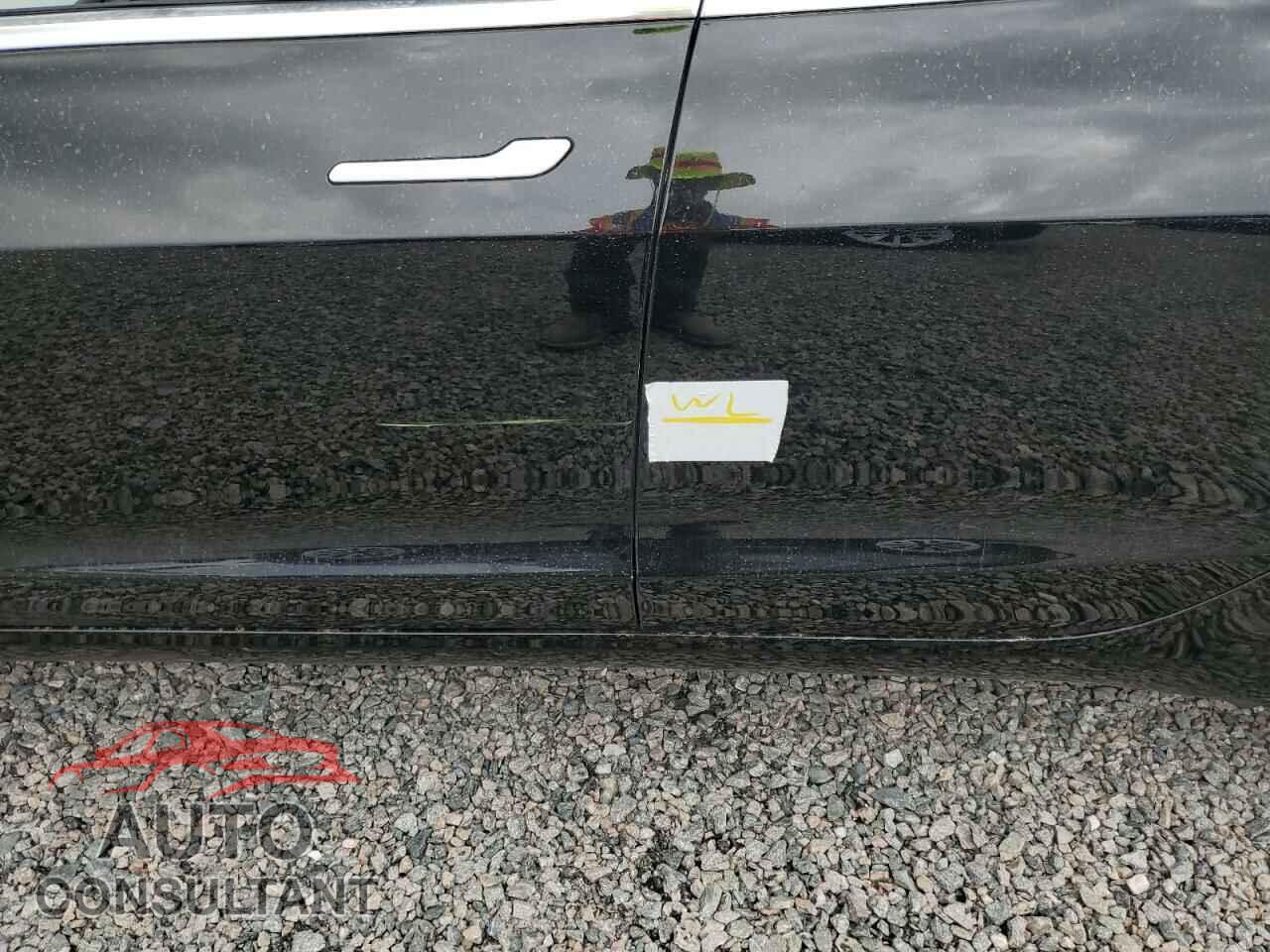 TESLA MODEL 3 2019 - 5YJ3E1EA2KF445219