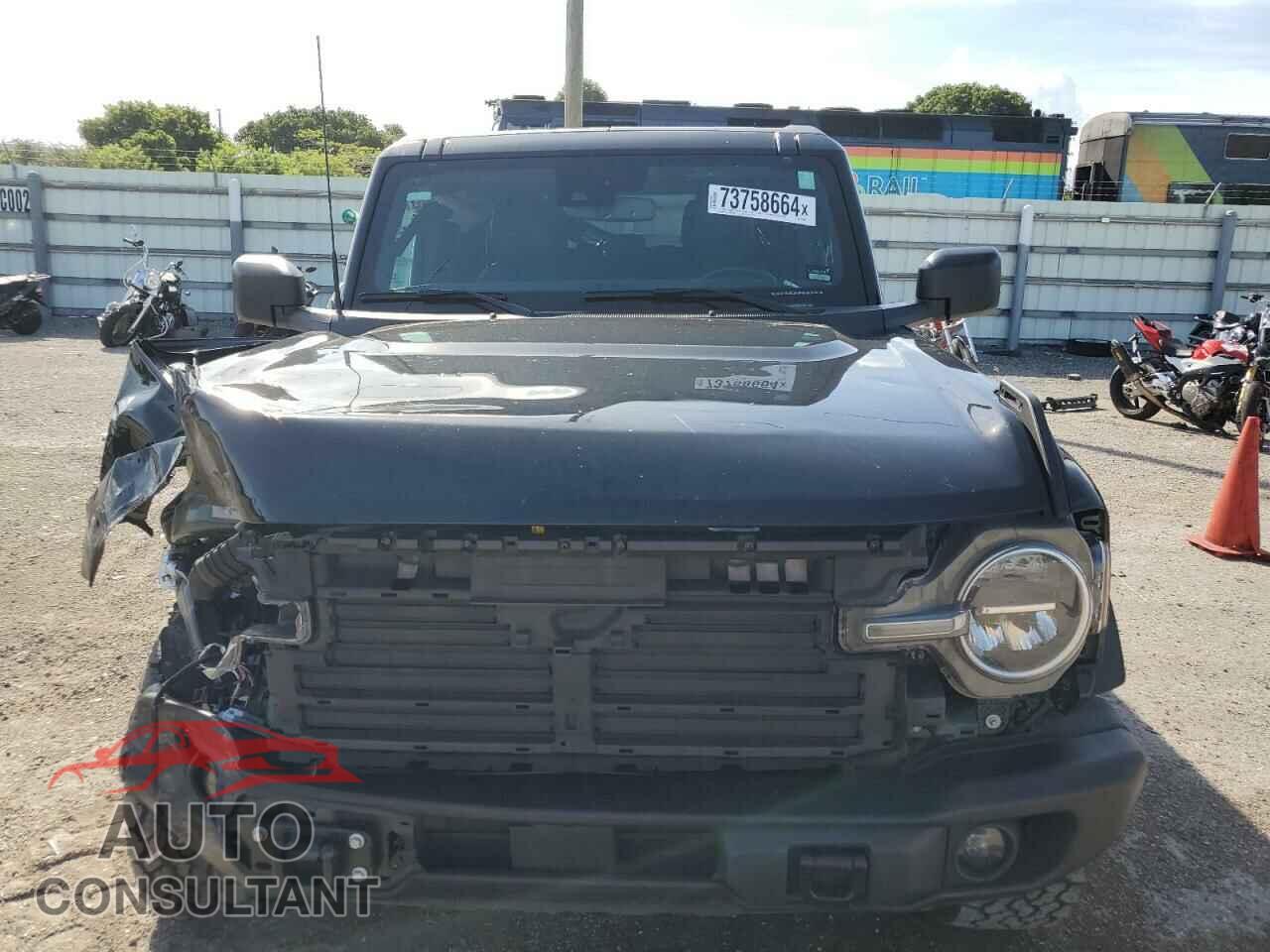 FORD BRONCO 2023 - 1FMEE5DH8PLA94380