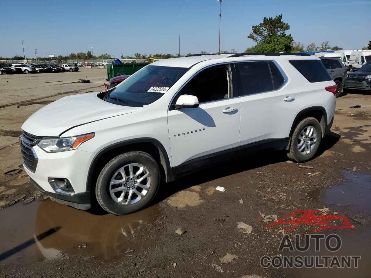 CHEVROLET TRAVERSE 2019 - 1GNERGKW8KJ157334