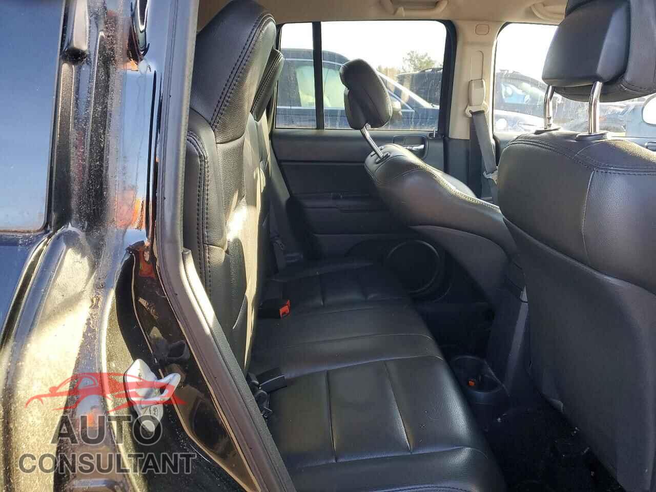 JEEP COMPASS 2011 - 1J4NF1FB4BD225952