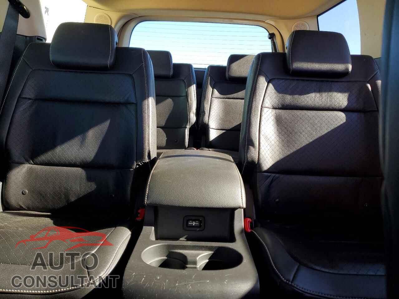 FORD FLEX 2011 - 2FMHK6DT4BBD14591