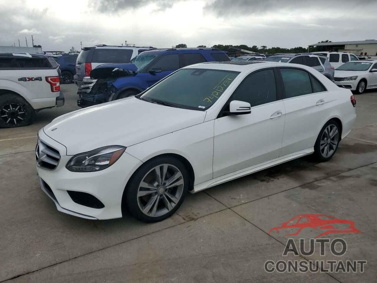 MERCEDES-BENZ E-CLASS 2016 - WDDHF5KB0GB209675
