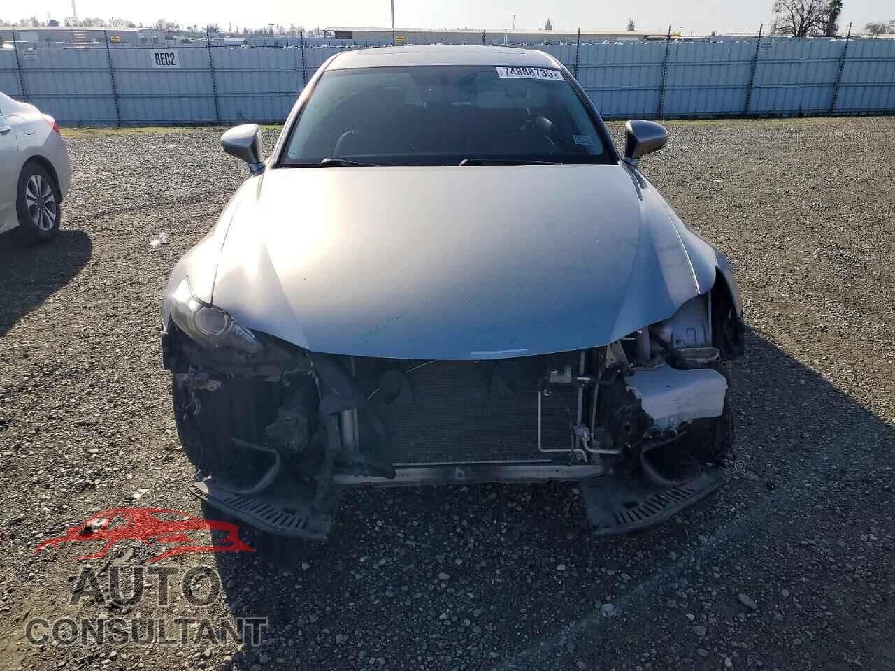 LEXUS IS 2016 - JTHBA1D28G5010004