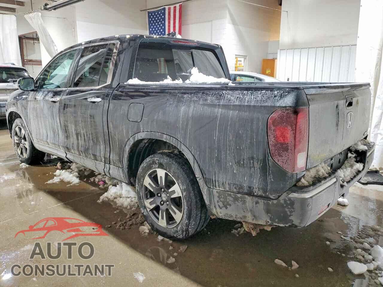 HONDA RIDGELINE 2018 - 5FPYK3F77JB001871