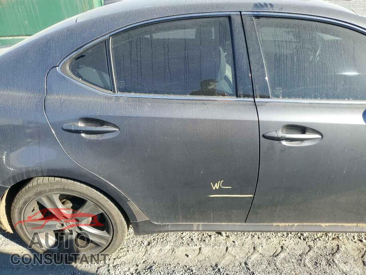 LEXUS IS 2013 - JTHBF5C21D5190979