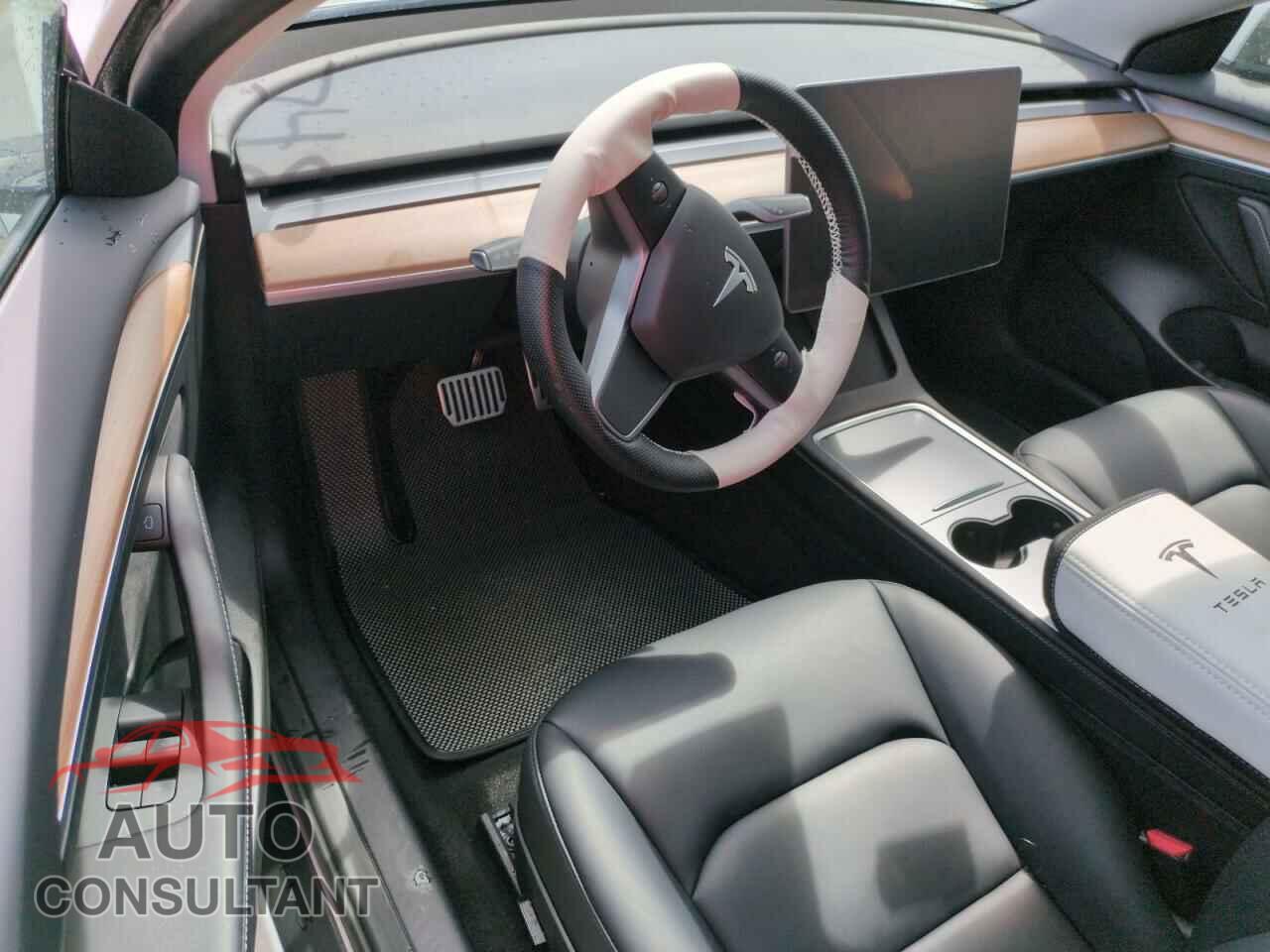 TESLA MODEL 3 2023 - 5YJ3E1EA4PF484725