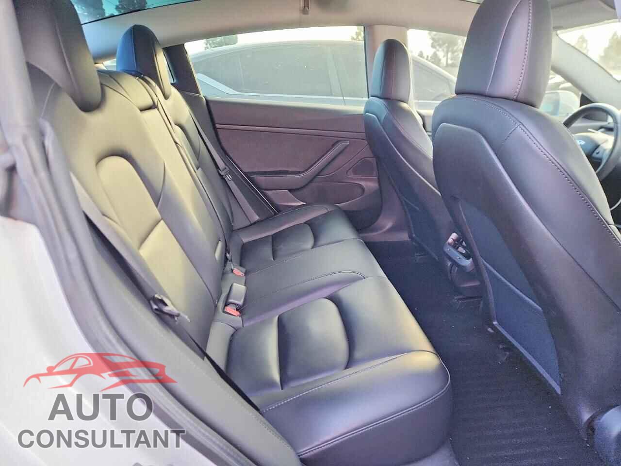 TESLA MODEL 3 2020 - 5YJ3E1EA9LF706184