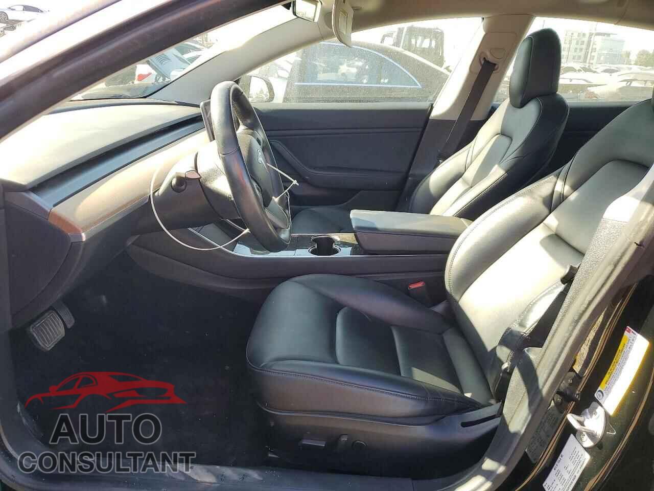 TESLA MODEL 3 2019 - 5YJ3E1EA1KF399656