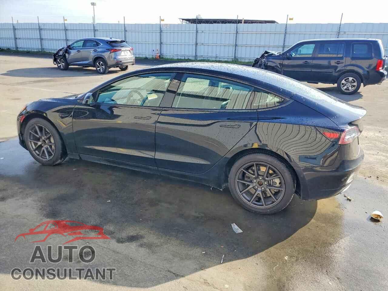 TESLA MODEL 3 2022 - 5YJ3E1EA0NF288021