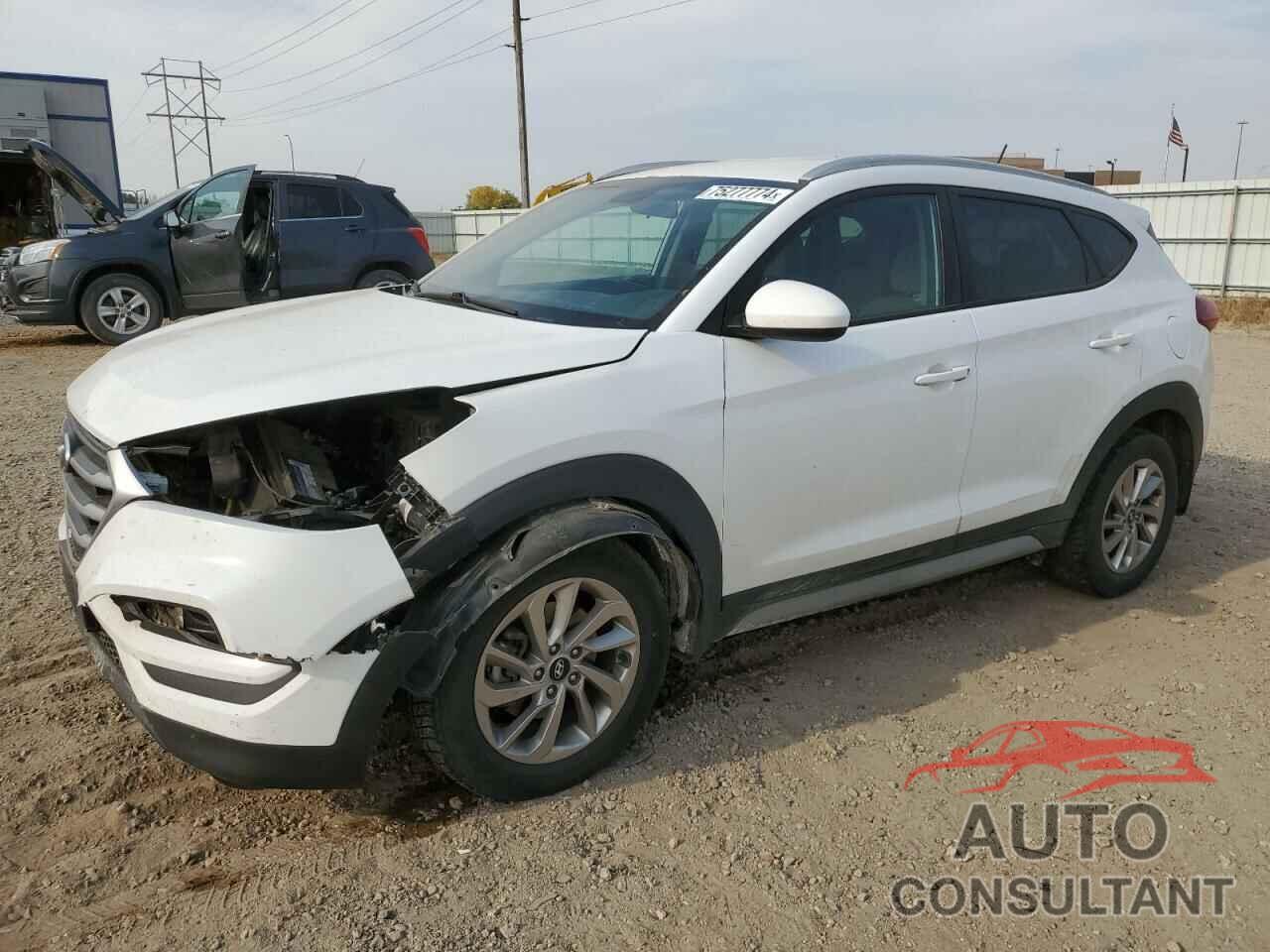 HYUNDAI TUCSON 2017 - KM8J3CA41HU388564