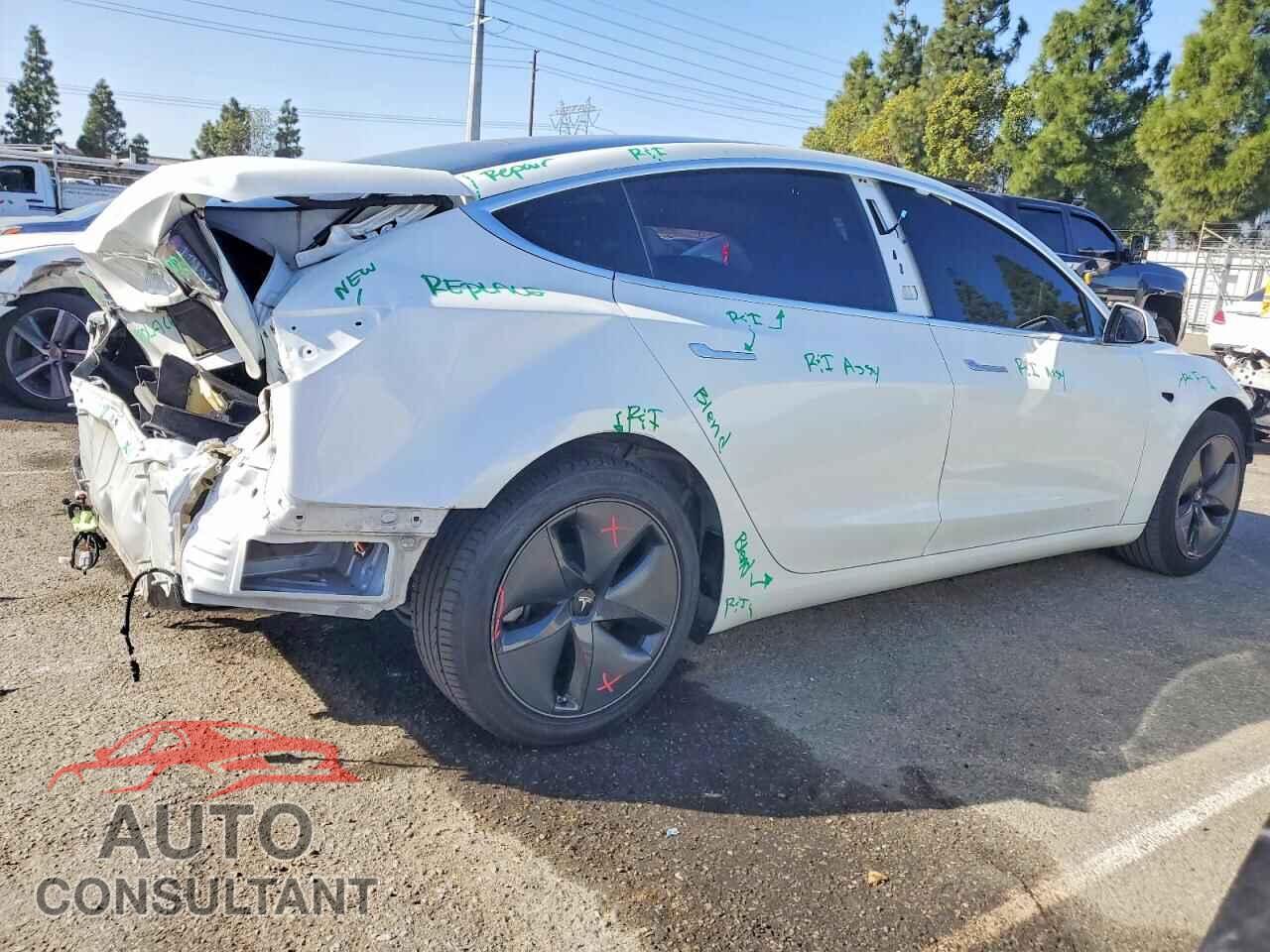 TESLA MODEL 3 2020 - 5YJ3E1EA9LF659268