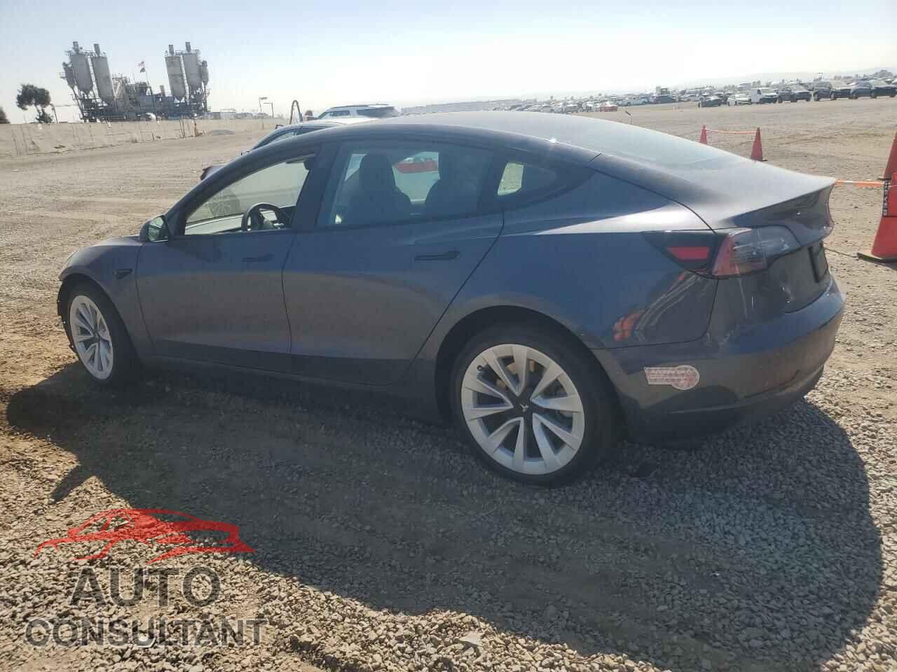 TESLA MODEL 3 2022 - 5YJ3E1EB5NF350473