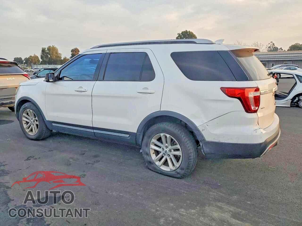 FORD EXPLORER 2017 - 1FM5K7D83HGB05896