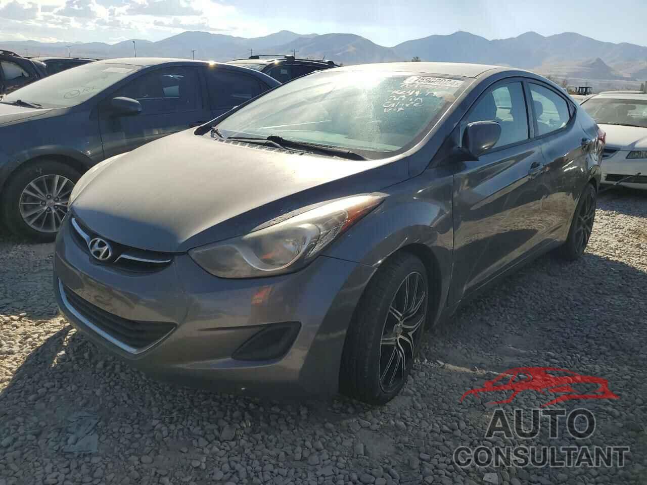 HYUNDAI ELANTRA 2013 - 5NPDH4AE7DH157884