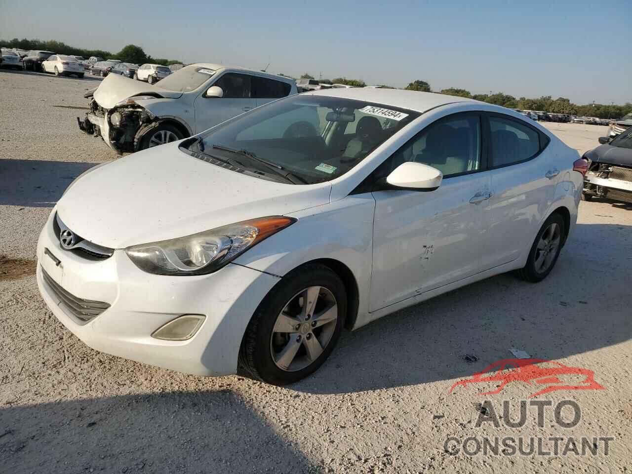 HYUNDAI ELANTRA 2013 - 5NPDH4AE0DH454740