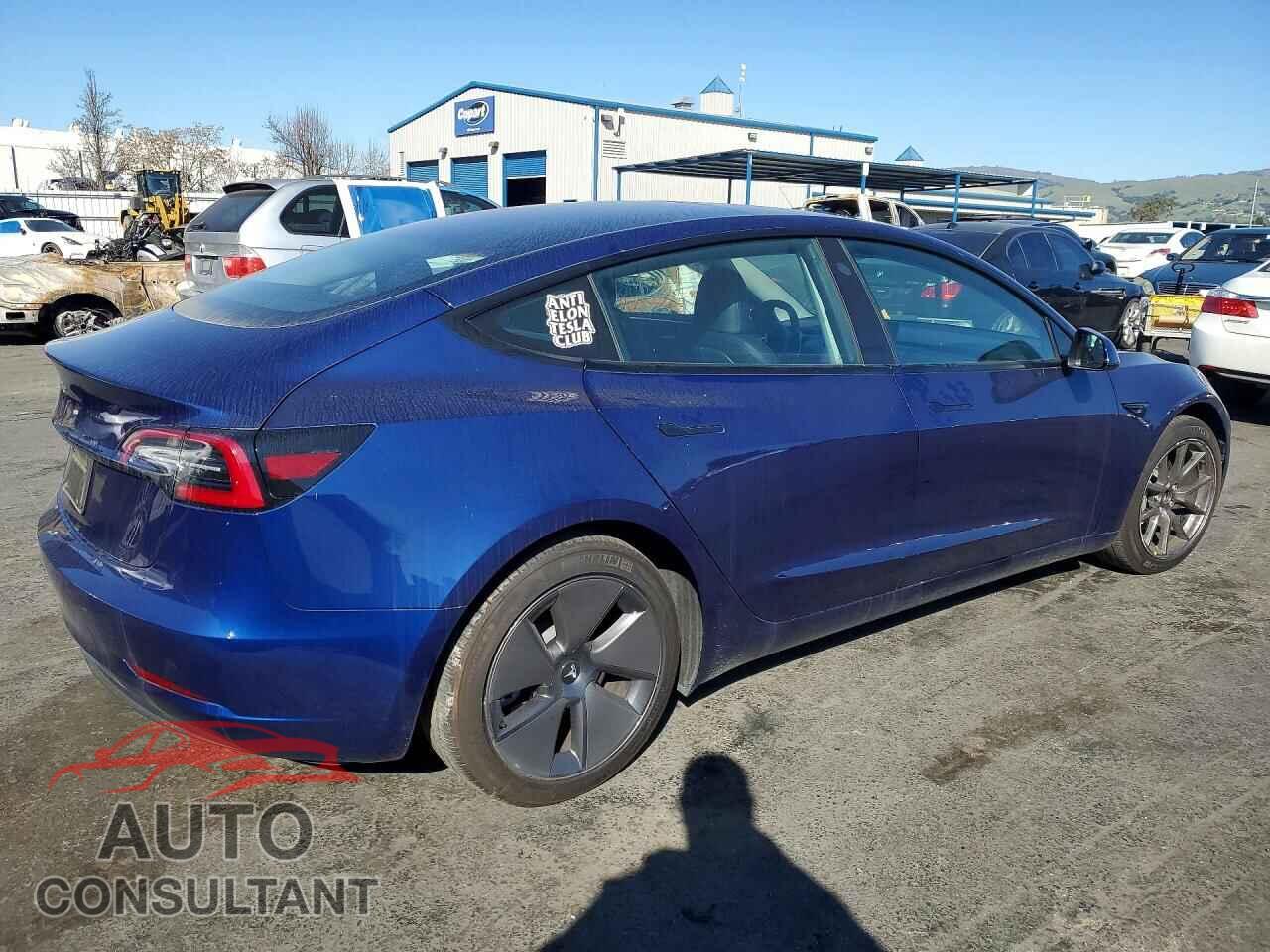 TESLA MODEL 3 2023 - 5YJ3E1EA0PF488058