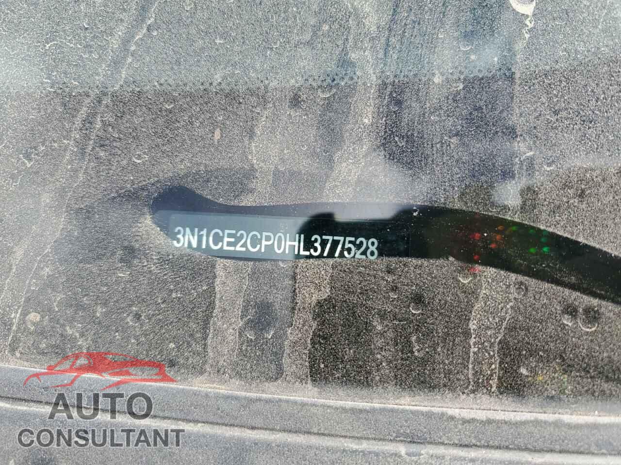 NISSAN VERSA 2017 - 3N1CE2CP0HL377528
