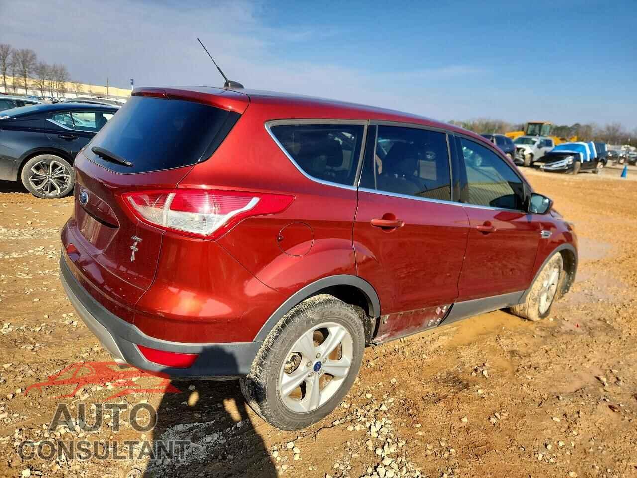 FORD ESCAPE 2016 - 1FMCU0G70GUC05482