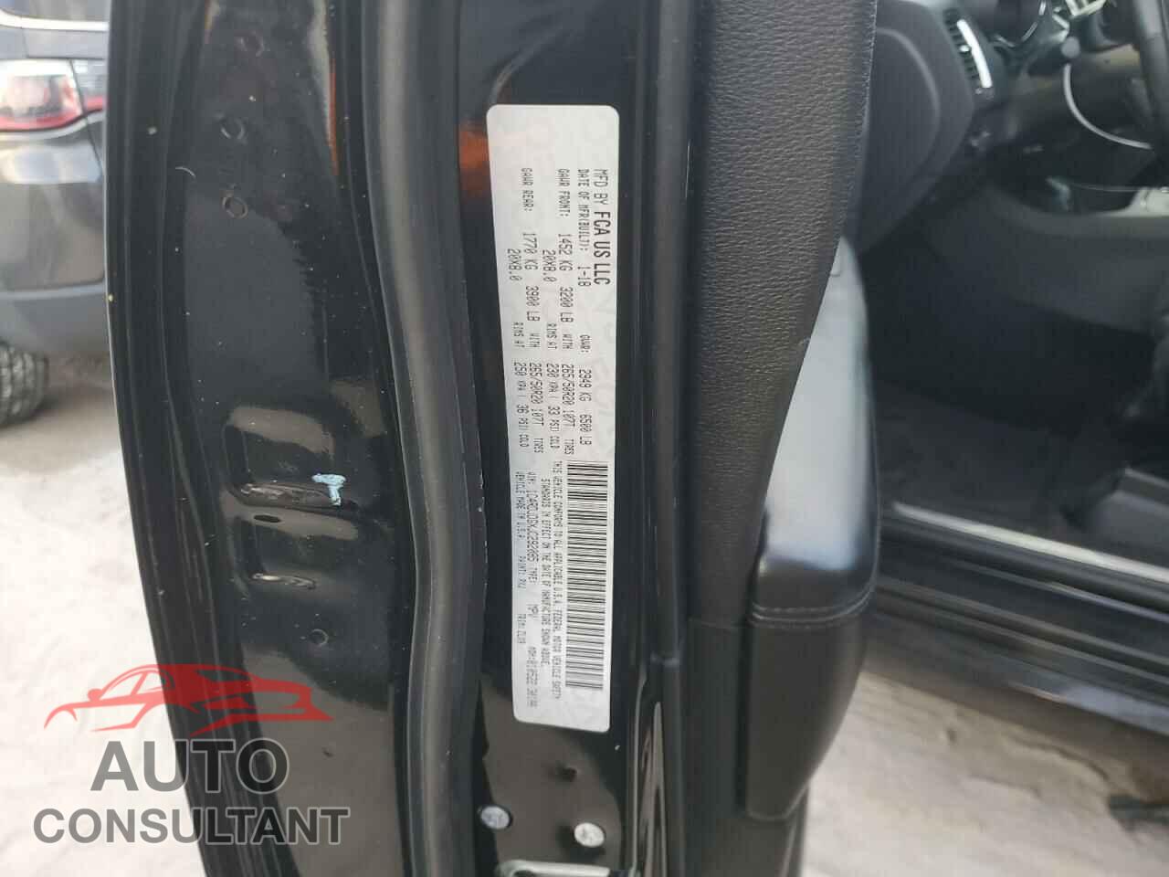 DODGE DURANGO 2018 - 1C4RDJDGXJC292085