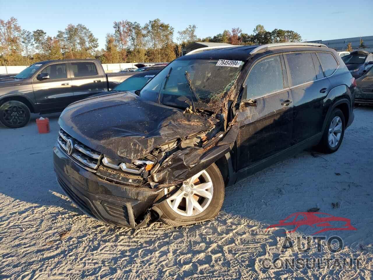 VOLKSWAGEN ATLAS 2018 - 1V2GR2CA4JC520236