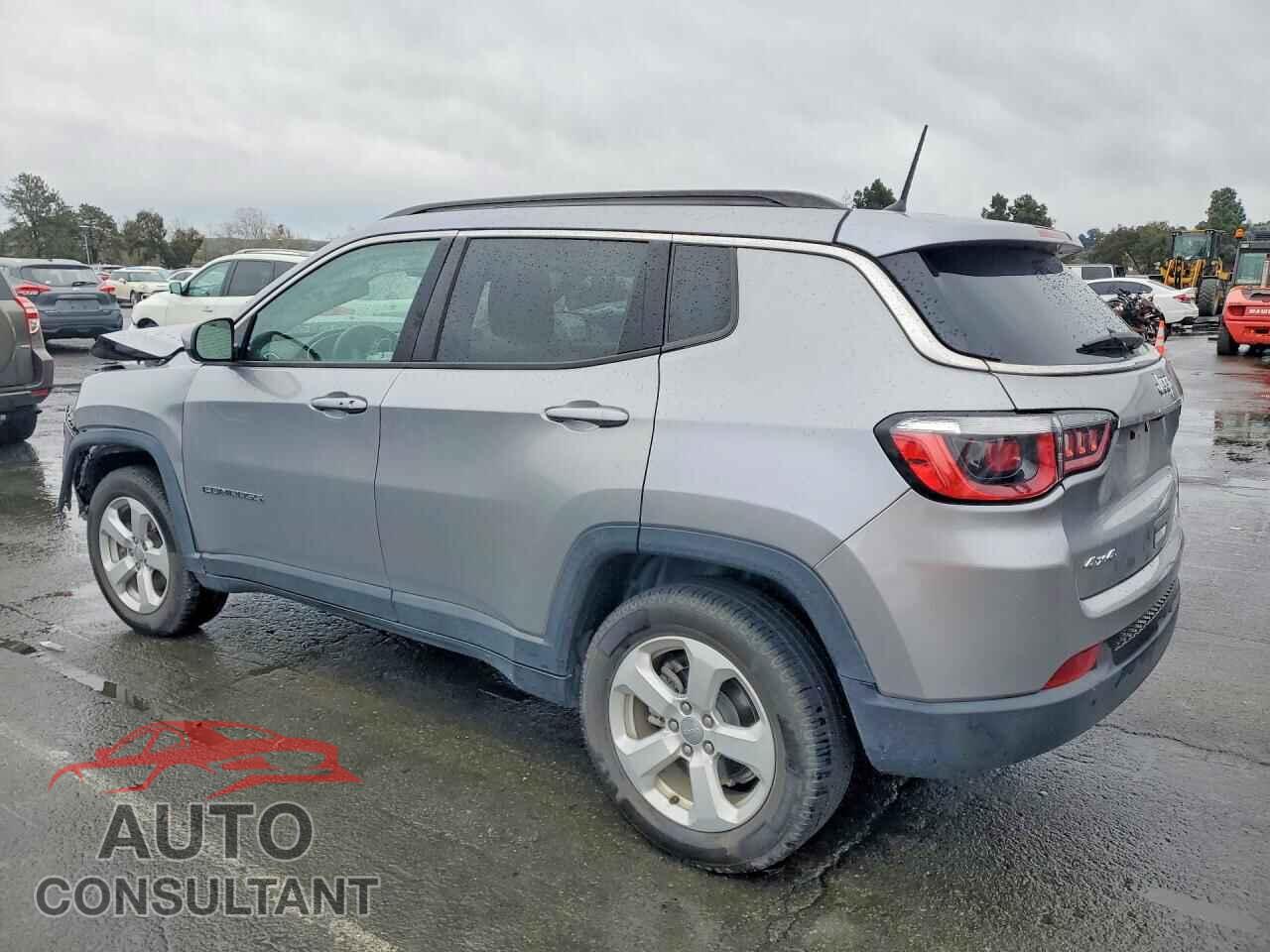 JEEP COMPASS 2018 - 3C4NJDBB7JT245536