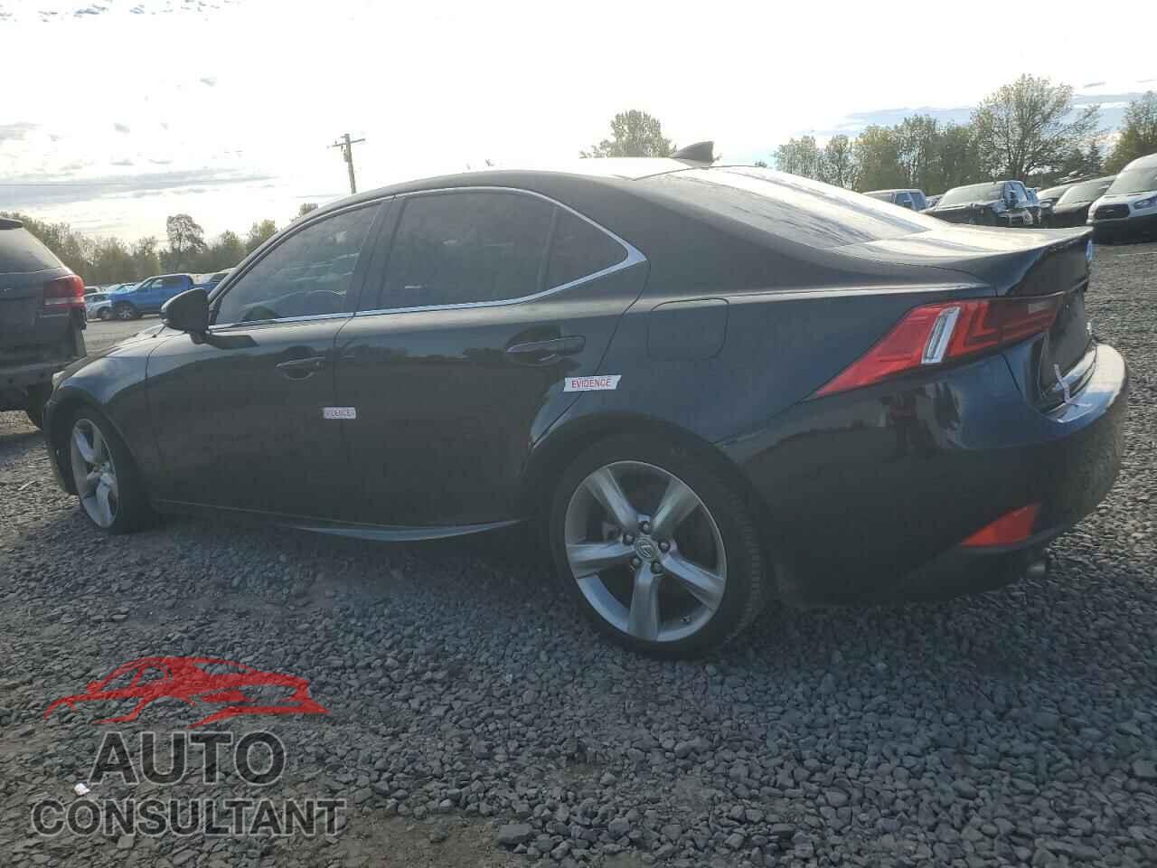 LEXUS IS 2014 - JTHBE1D23E5004838