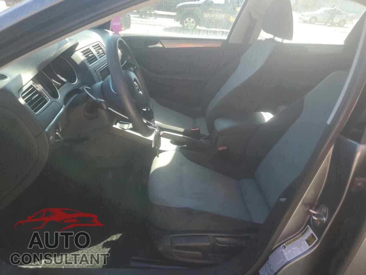 VOLKSWAGEN JETTA 2017 - 3VW2B7AJ1HM400562