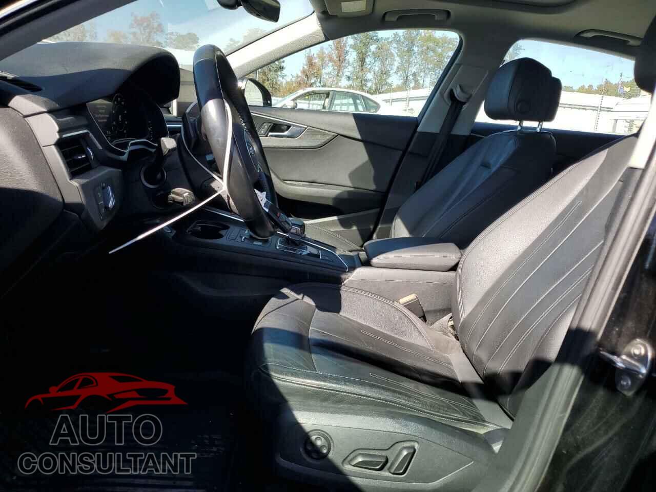 AUDI A4 2017 - WAUKMAF48HN041355