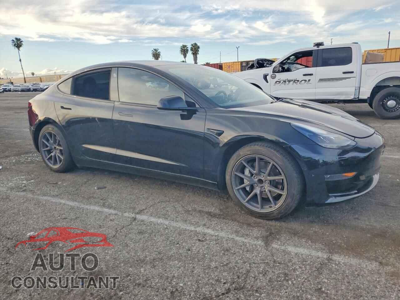 TESLA MODEL 3 2021 - 5YJ3E1EAXMF871291