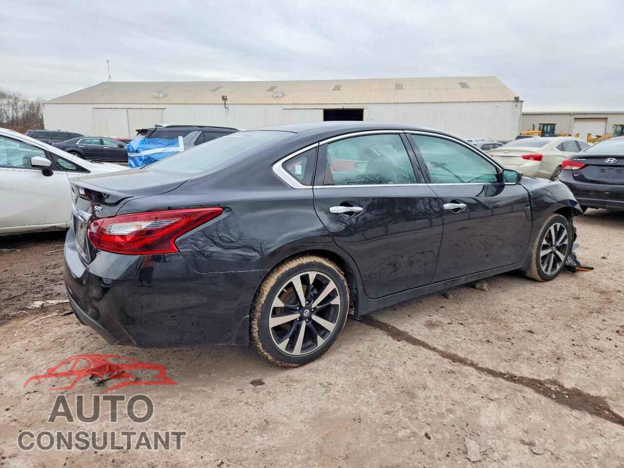 NISSAN ALTIMA 2018 - 1N4AL3AP1JC107573