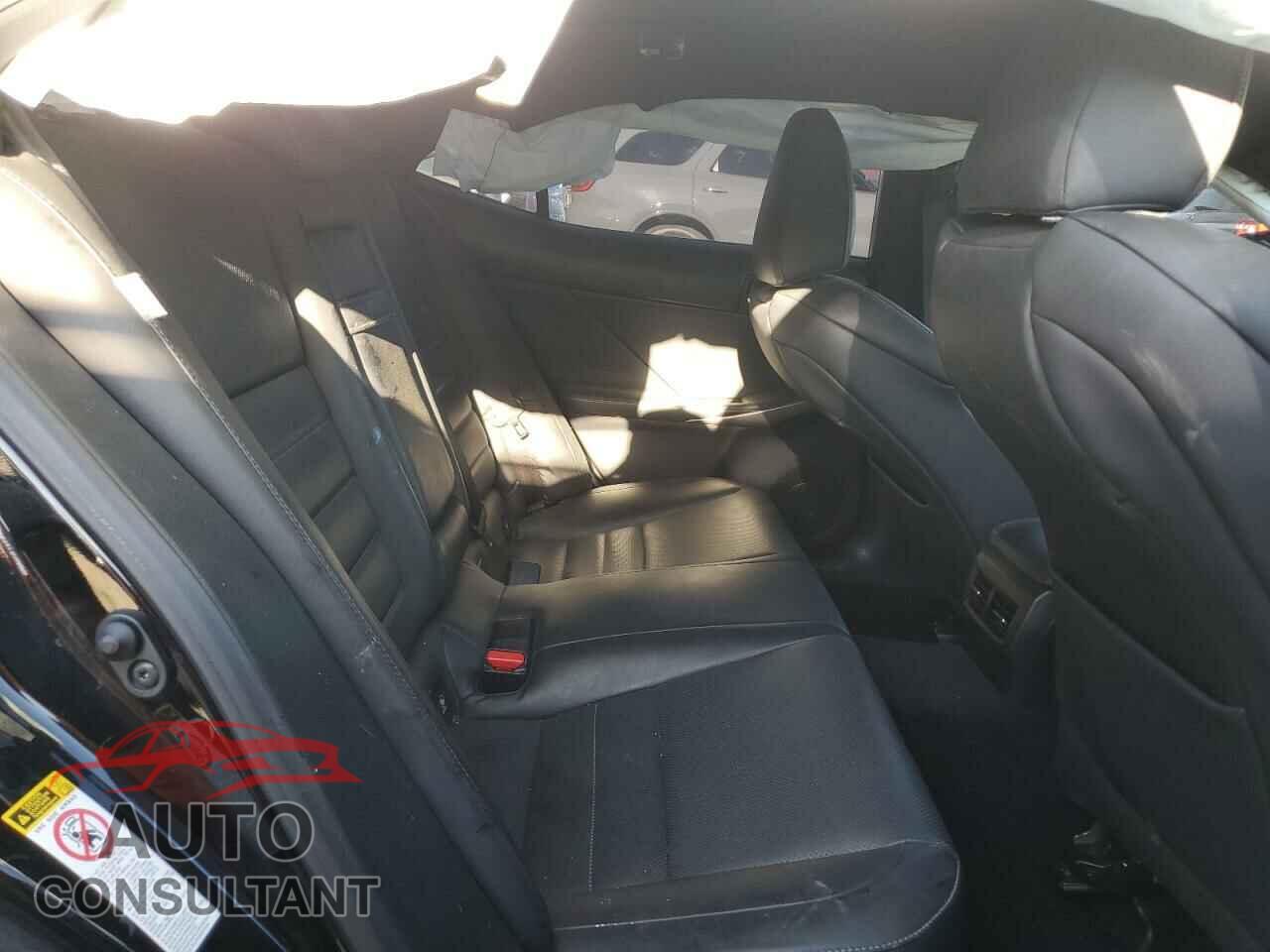 LEXUS IS 2015 - JTHCF1D24F5018184
