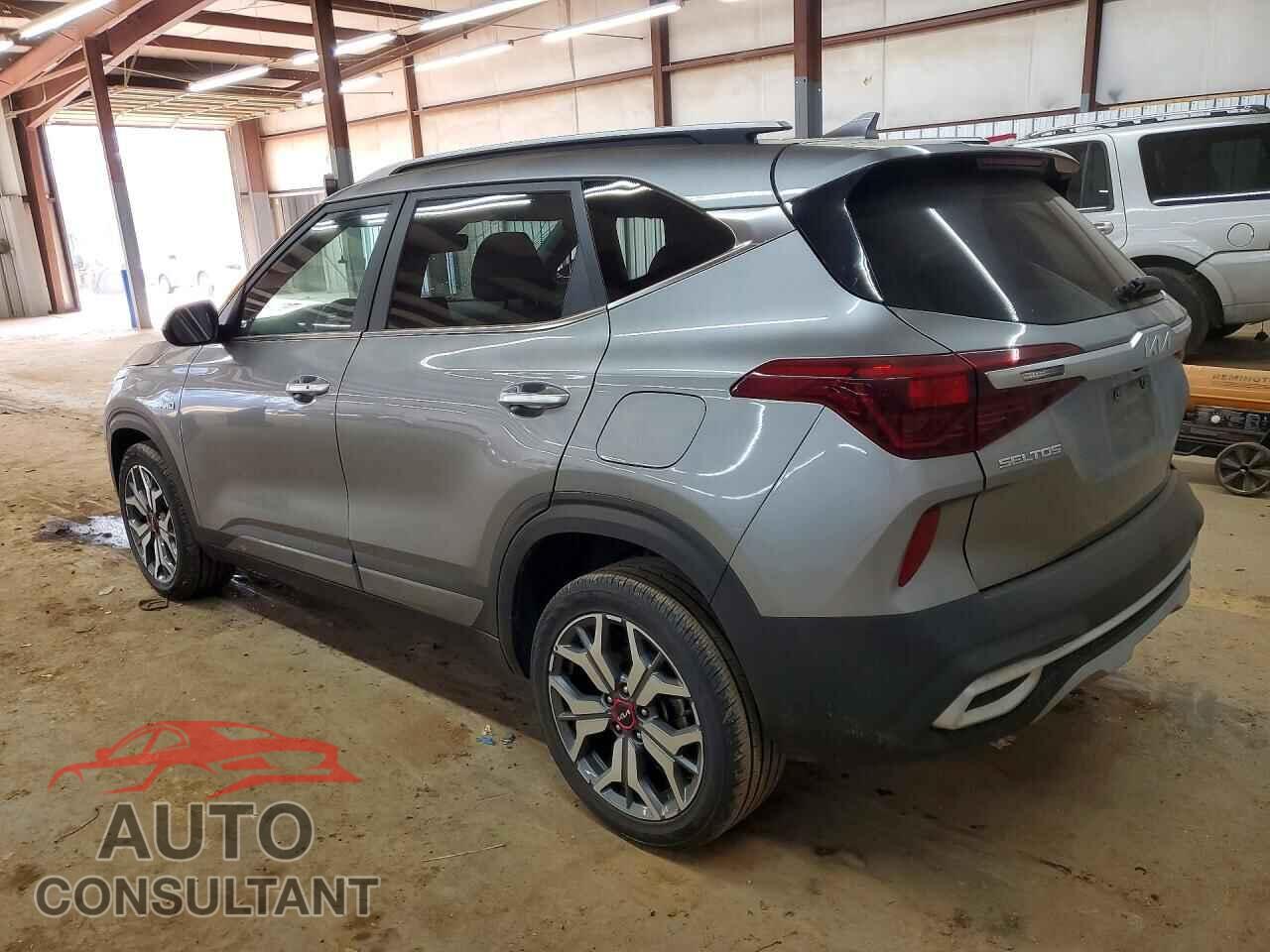 KIA SELTOS 2023 - KNDETCA24P7420022