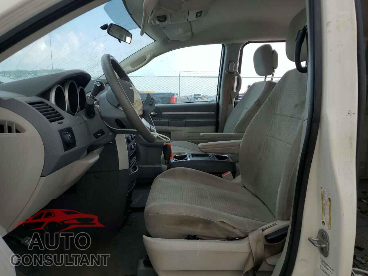 DODGE CARAVAN 2010 - 2D4RN3D17AR477192