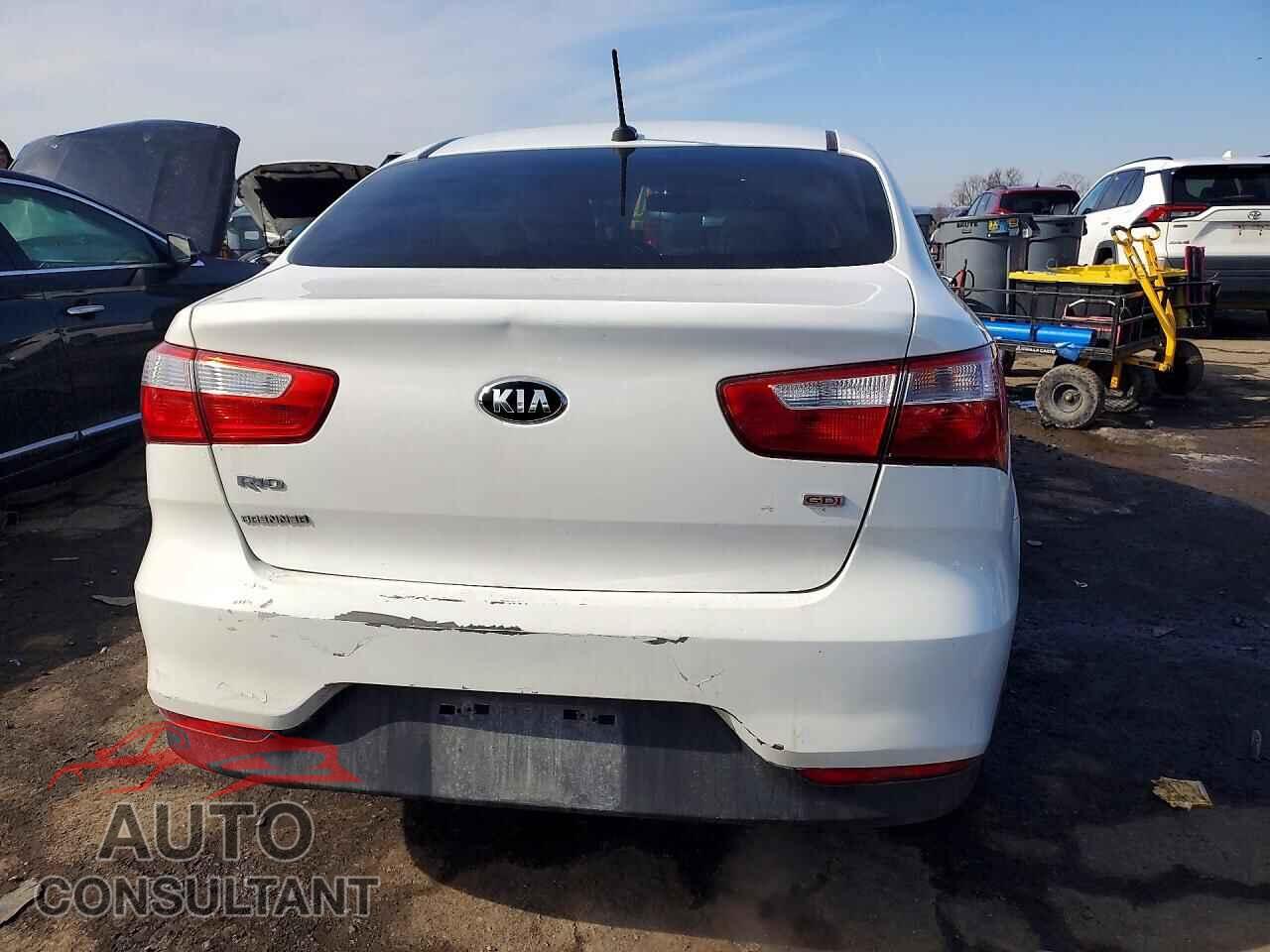 KIA RIO 2017 - KNADM4A34H6044675