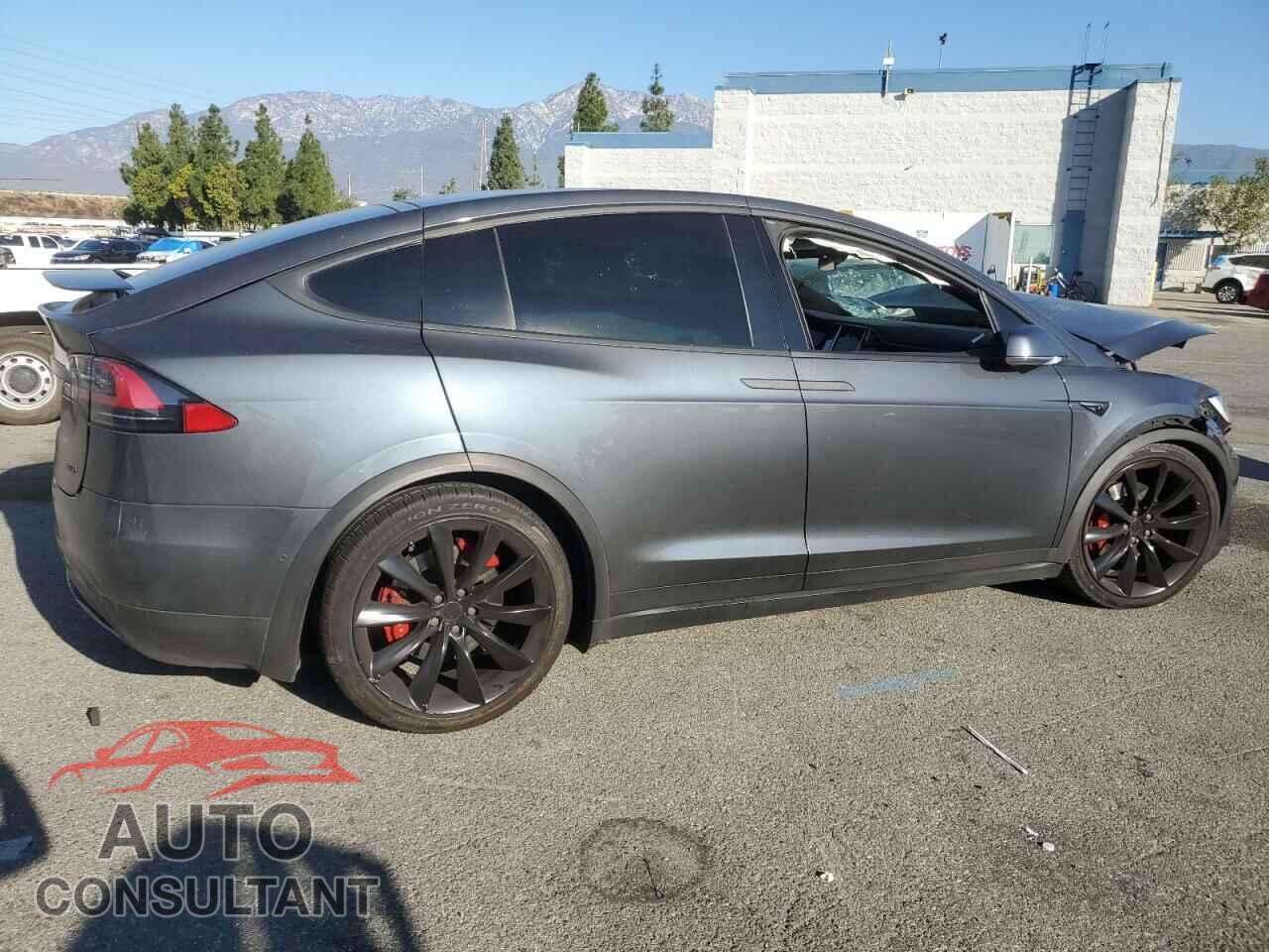 TESLA MODEL X 2016 - 5YJXCBE2XGF004967