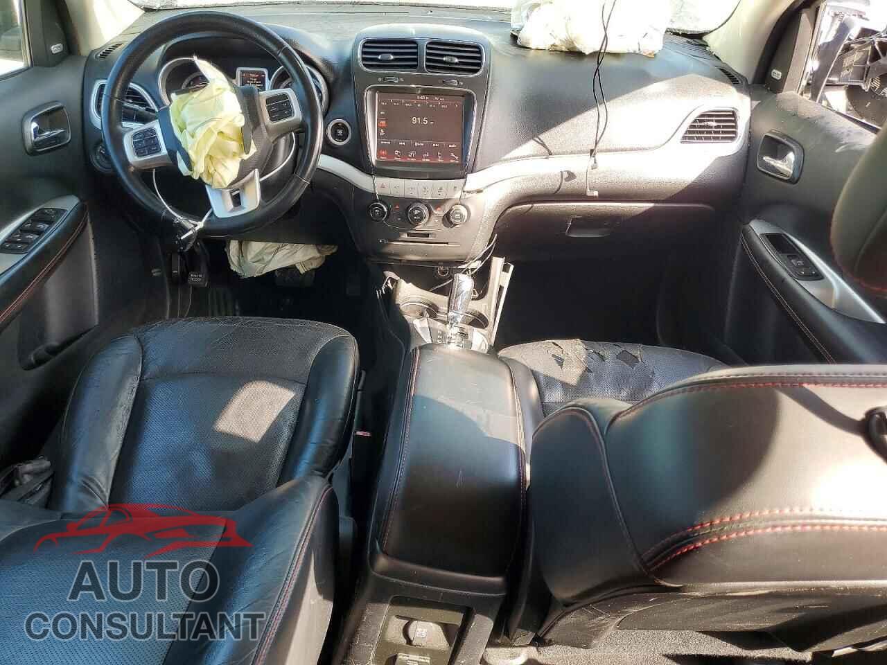 DODGE JOURNEY 2015 - 3C4PDCEG3FT578082
