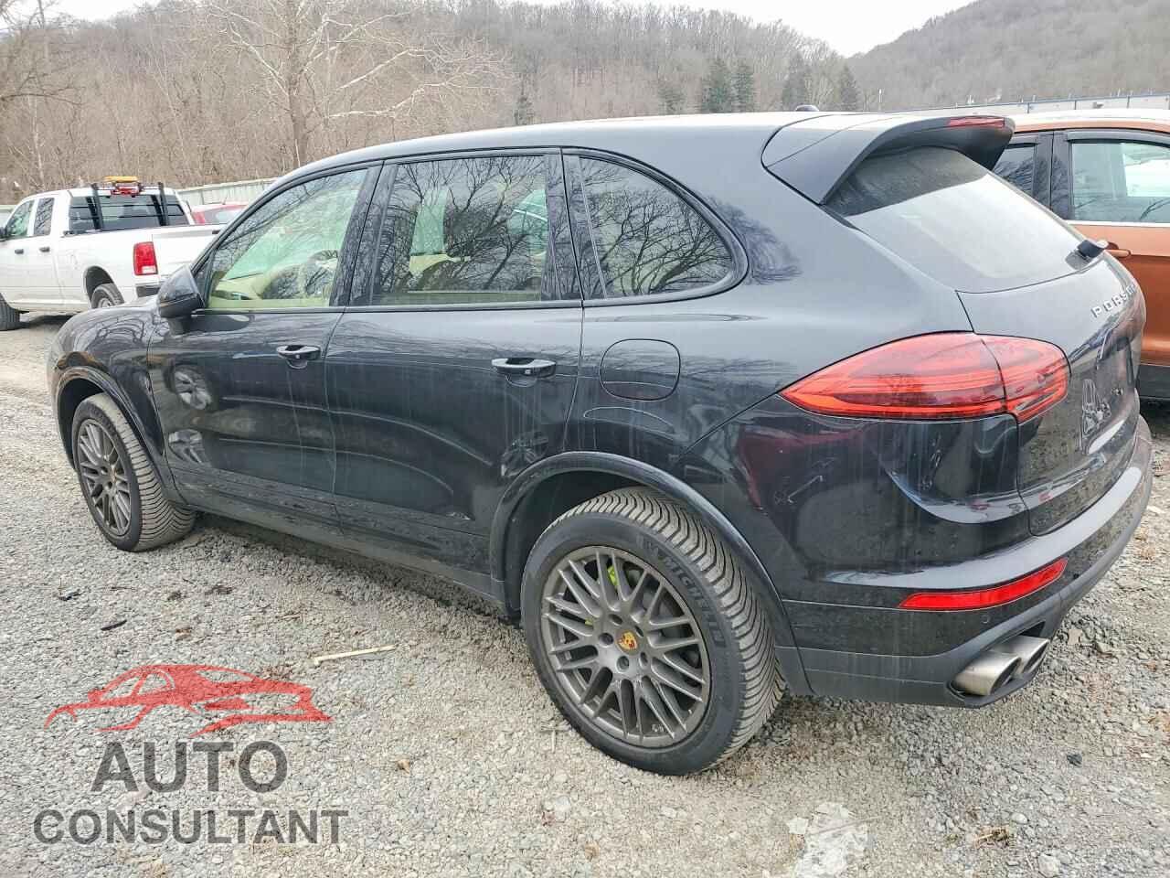 PORSCHE CAYENNE 2017 - WP1AE2A26HLA72671