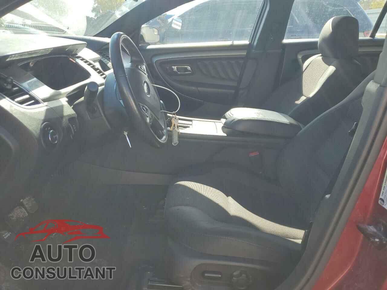 FORD TAURUS 2015 - 1FAHP2E82FG100647