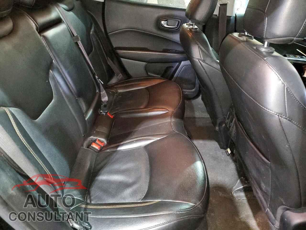 JEEP COMPASS 2021 - 3C4NJDCB9MT603738