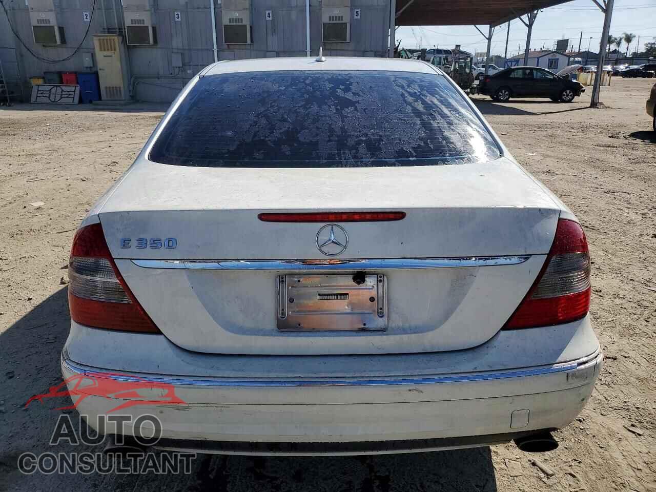 MERCEDES-BENZ E-CLASS 2009 - WDBUF56X09B361925
