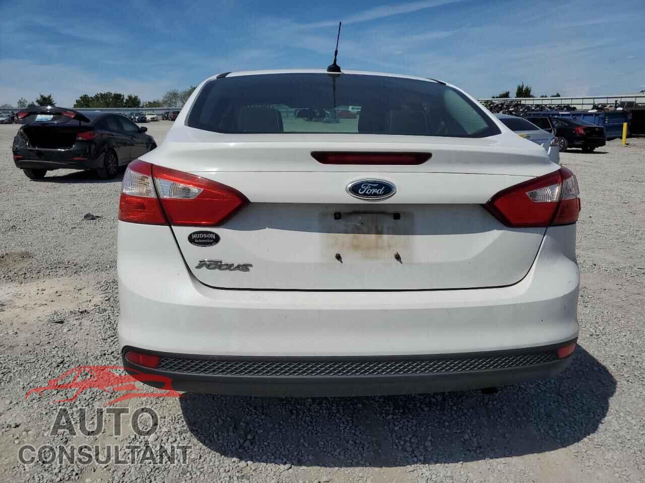 FORD FOCUS 2012 - 1FAHP3E24CL167089