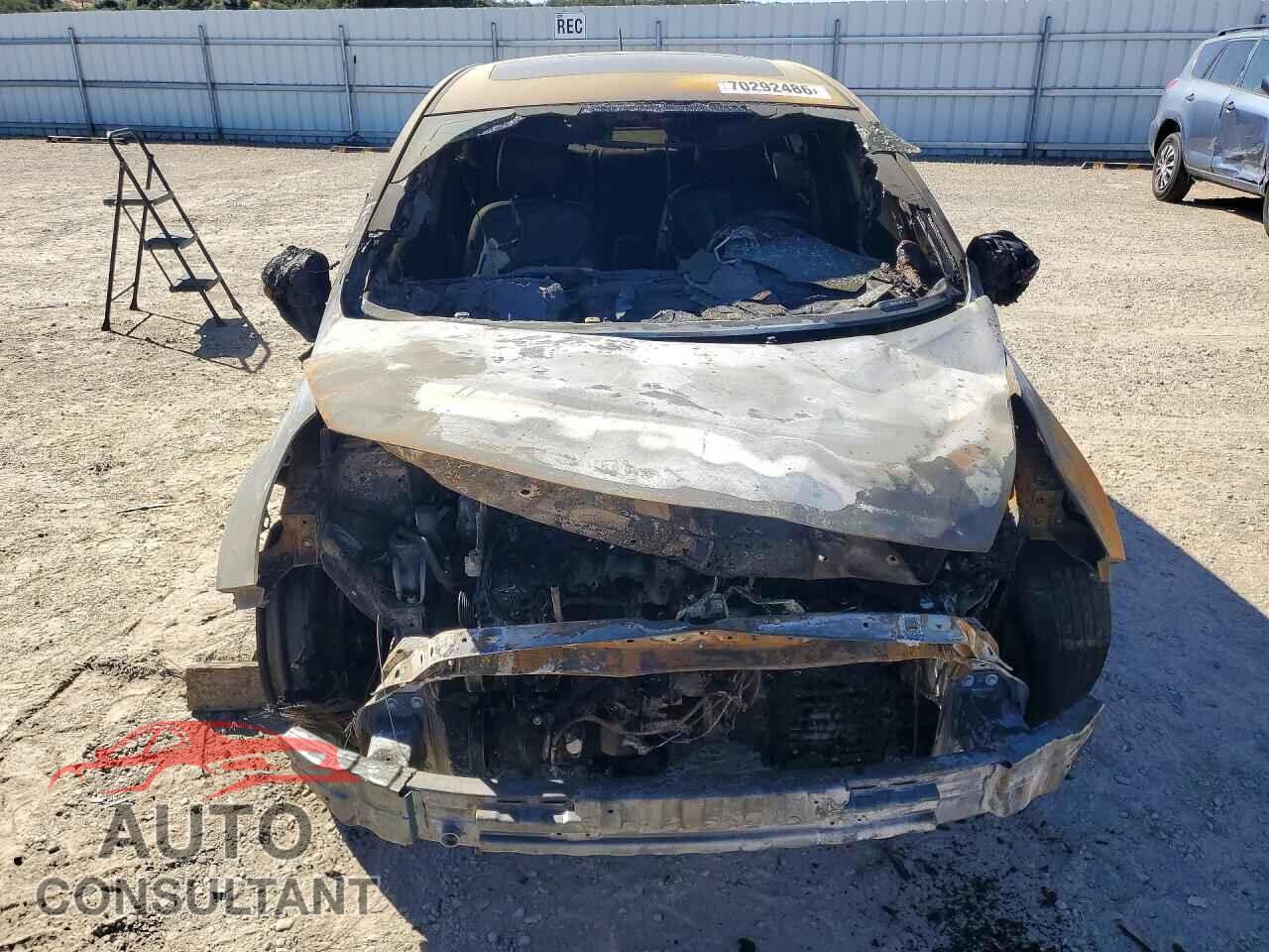 KIA RIO 2016 - KNADN4A33G6667801