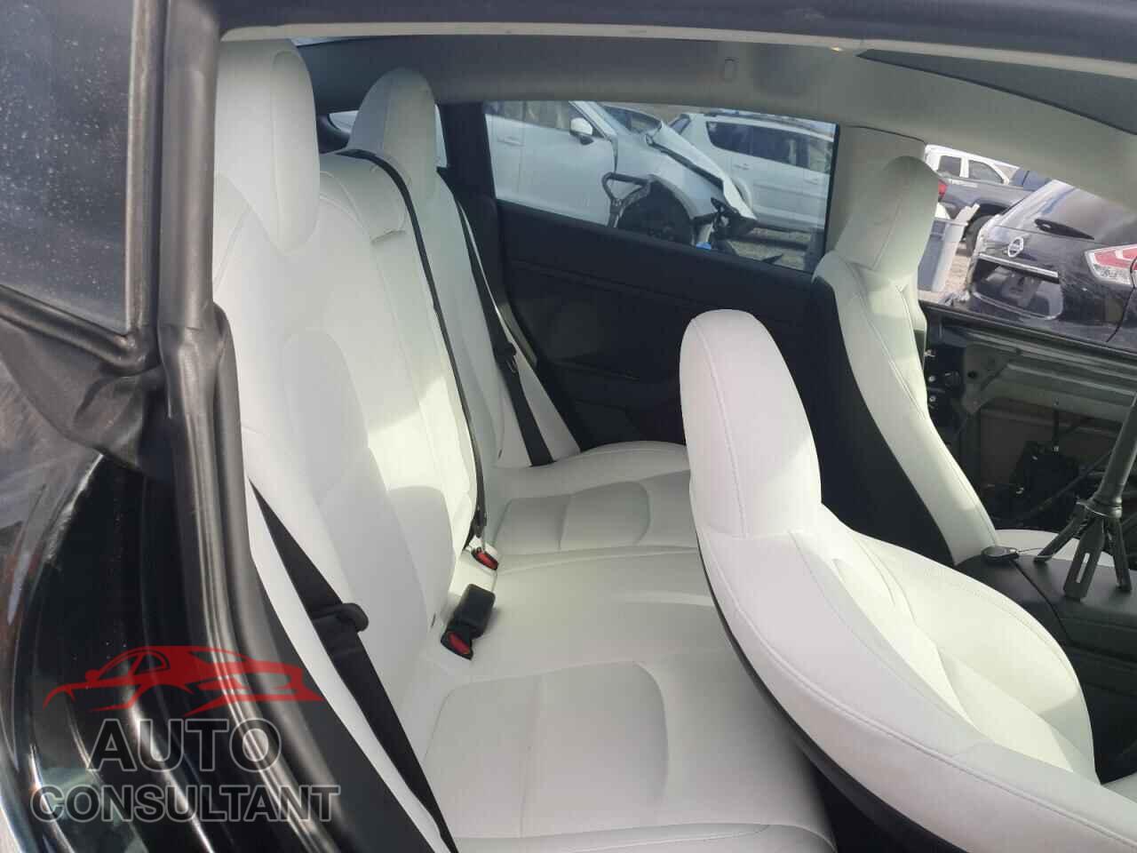 TESLA MODEL 3 2023 - 5YJ3E1EB3PF594402