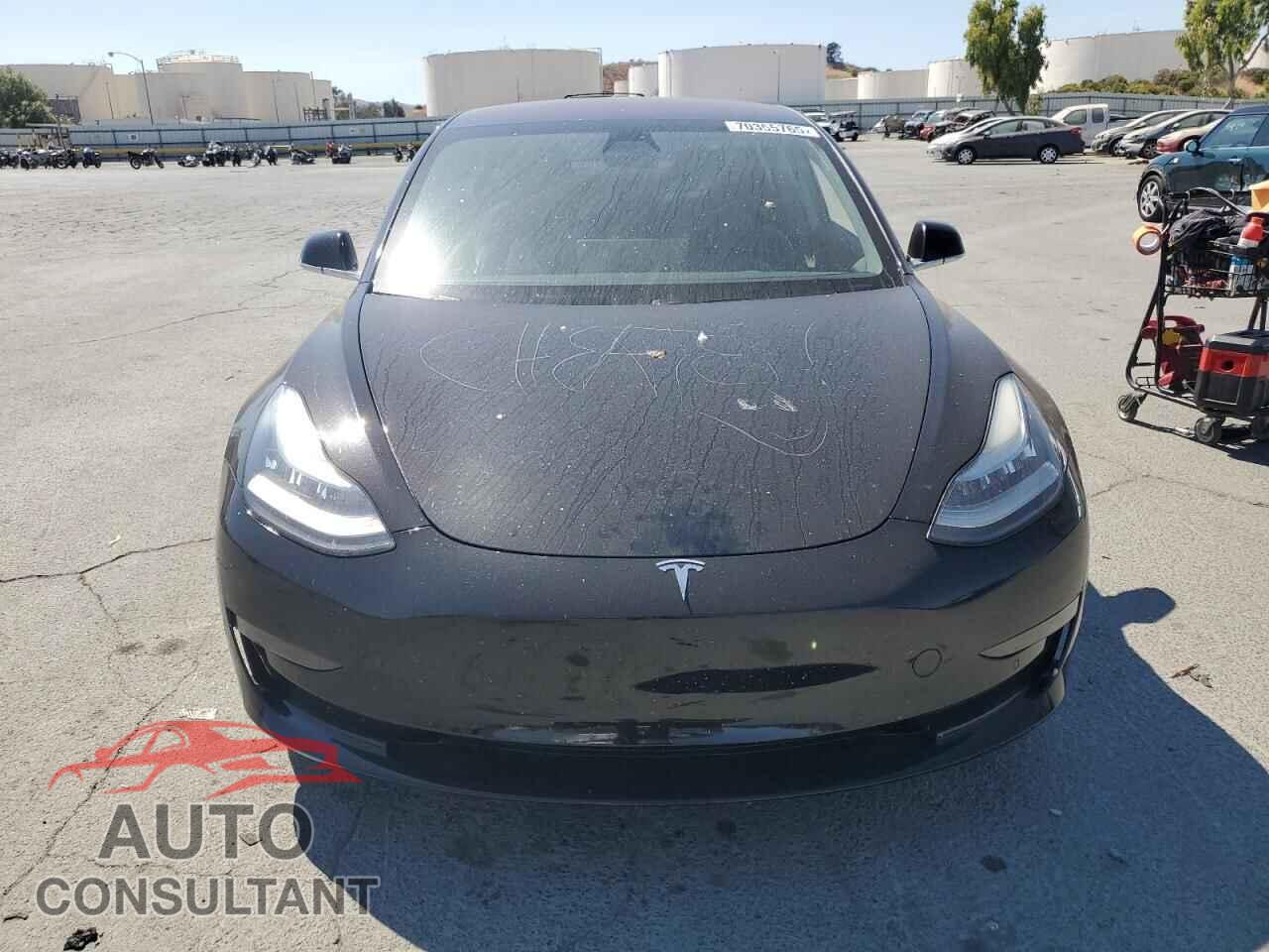 TESLA MODEL 3 2018 - 5YJ3E1EA0JF060868