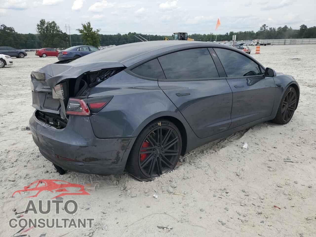 TESLA MODEL 3 2019 - 5YJ3E1EB9KF447655
