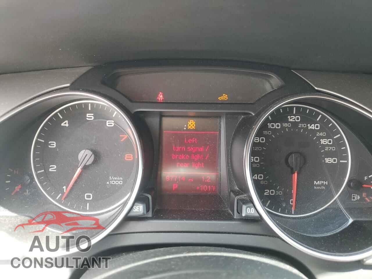 AUDI A5 2011 - WAUCFAFH6BN007973