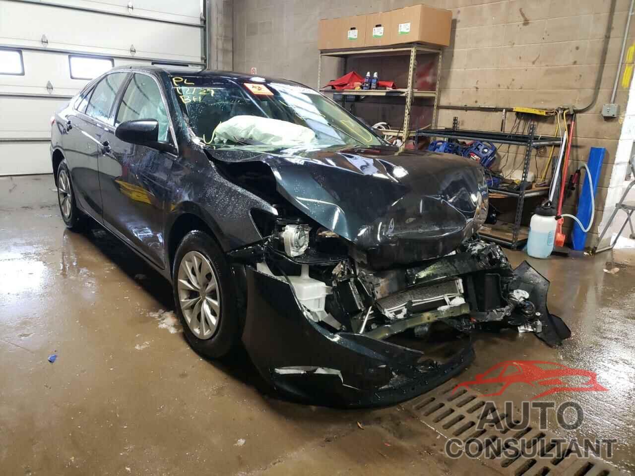 TOYOTA CAMRY 2016 - 4T4BF1FK0GR555038