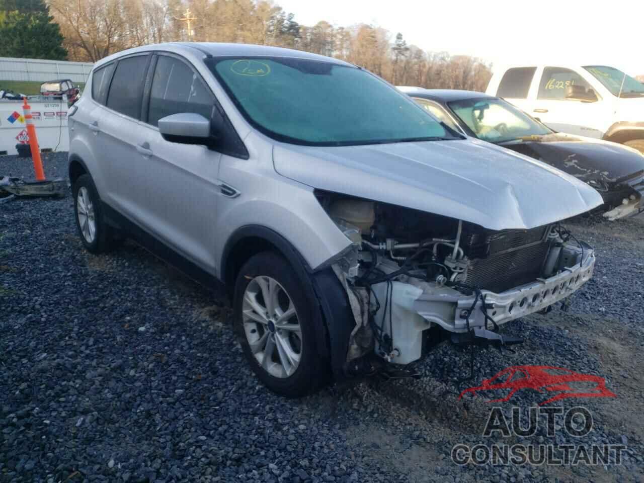 FORD ESCAPE 2017 - 1FMCUDG98HUB31313