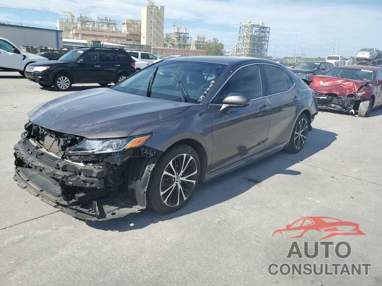 TOYOTA CAMRY 2020 - 4T1G11AKXLU351475