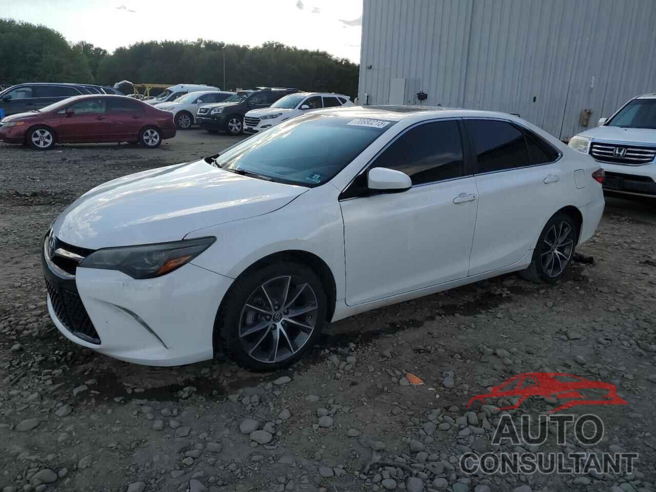 TOYOTA CAMRY 2016 - 4T1BK1FK2GU030567
